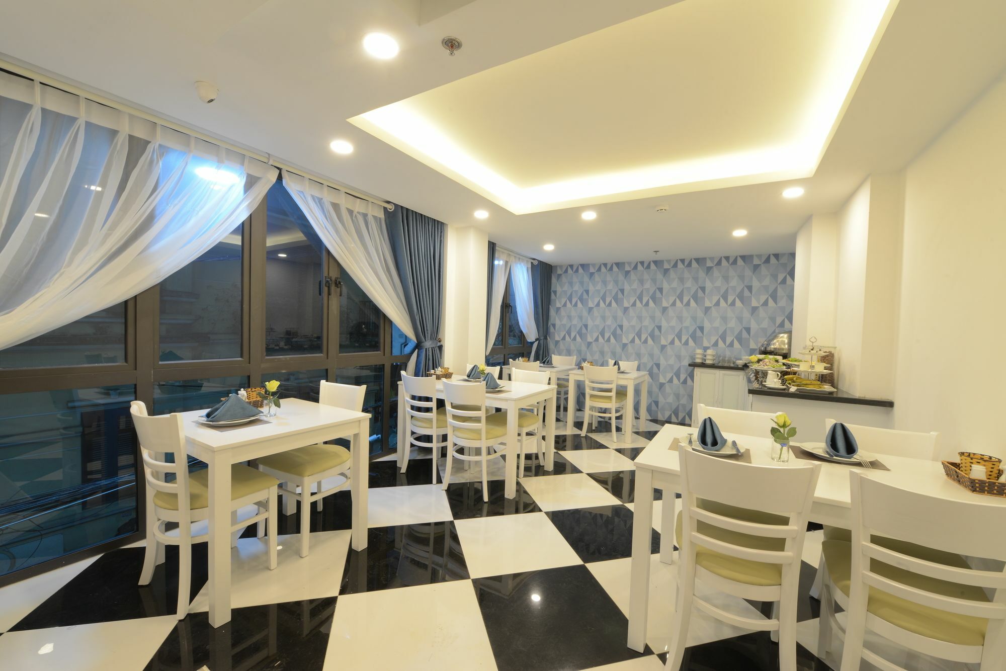 Hanoi Prime Center Hotel Exterior photo